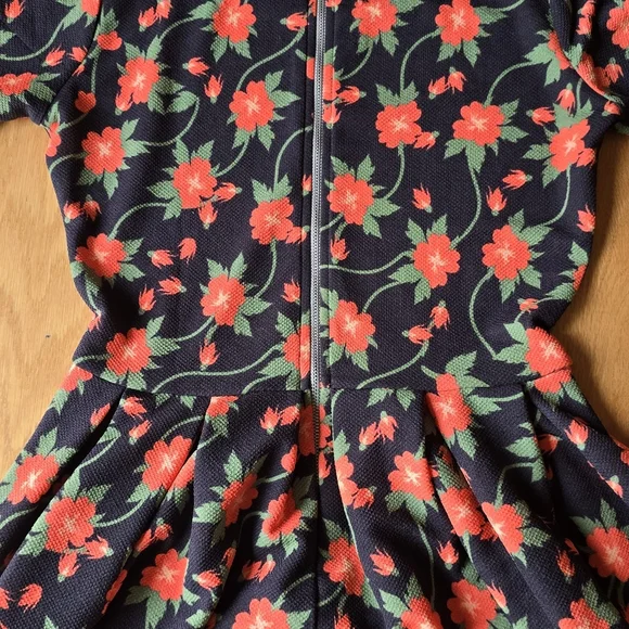 LulaRoe | Floral | Black & Orange | Amelia Dress Small - Picture 8 of 11